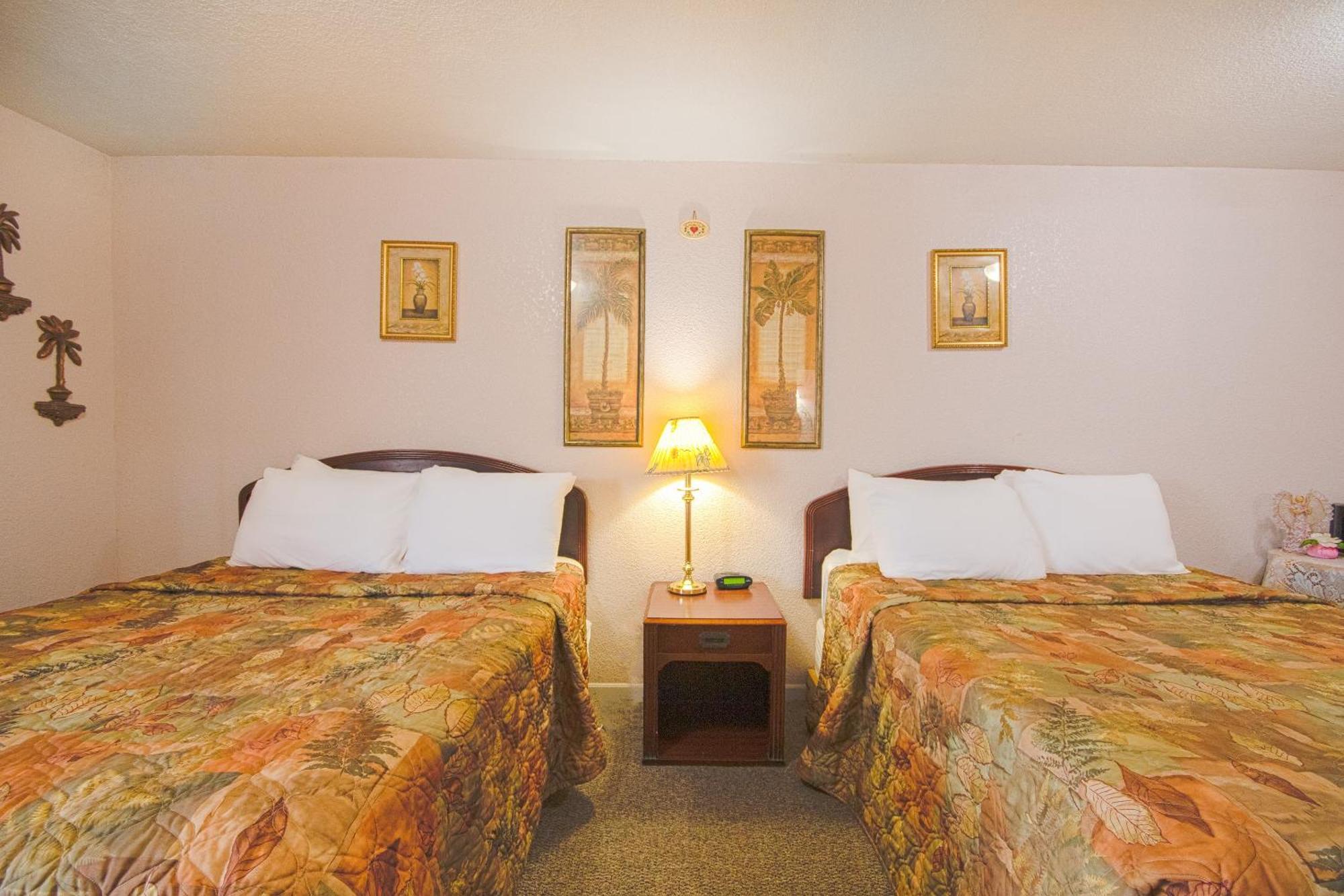 Sunflower Motel Hiawatha By Oyo Esterno foto
